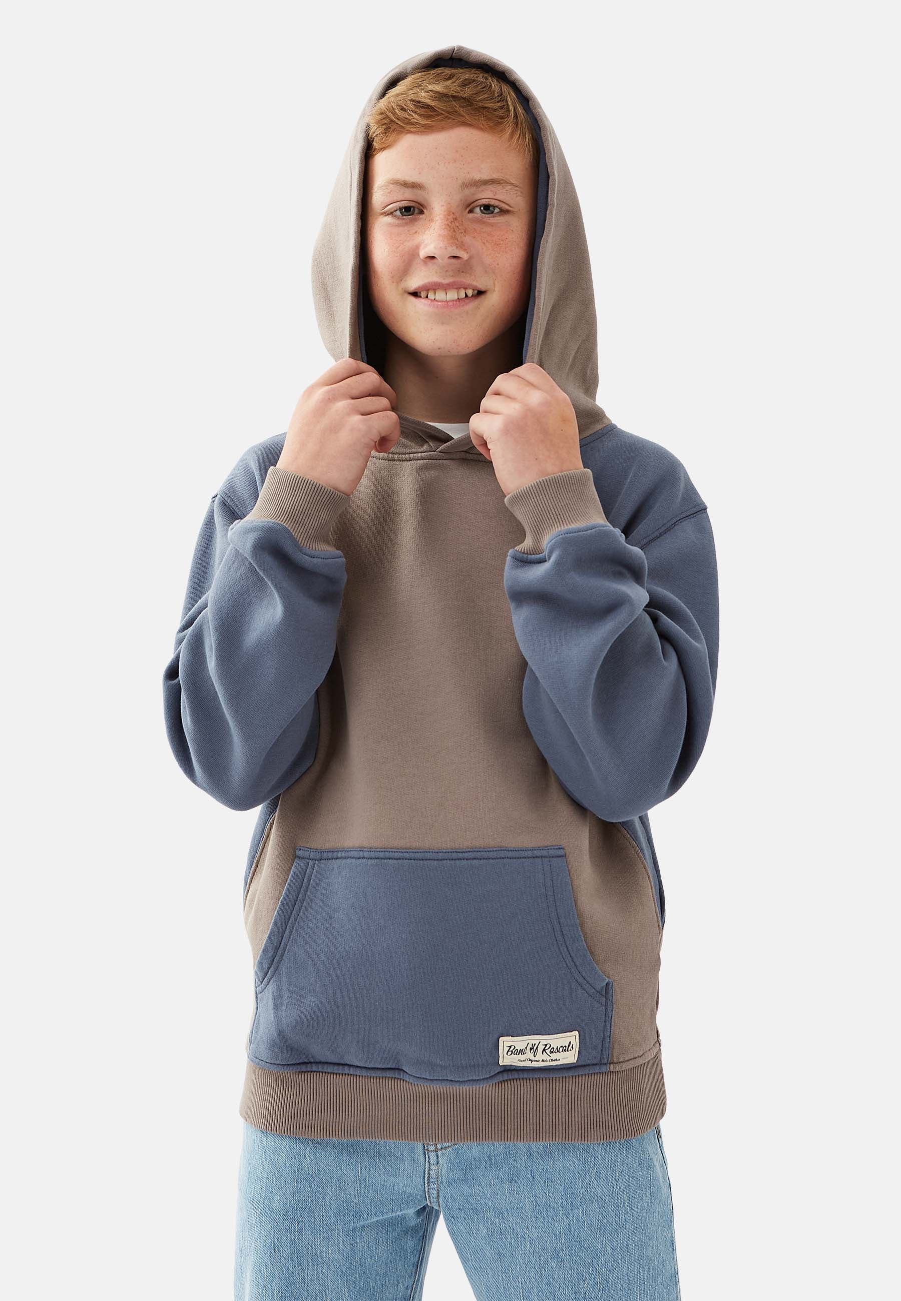 Spear Hooded