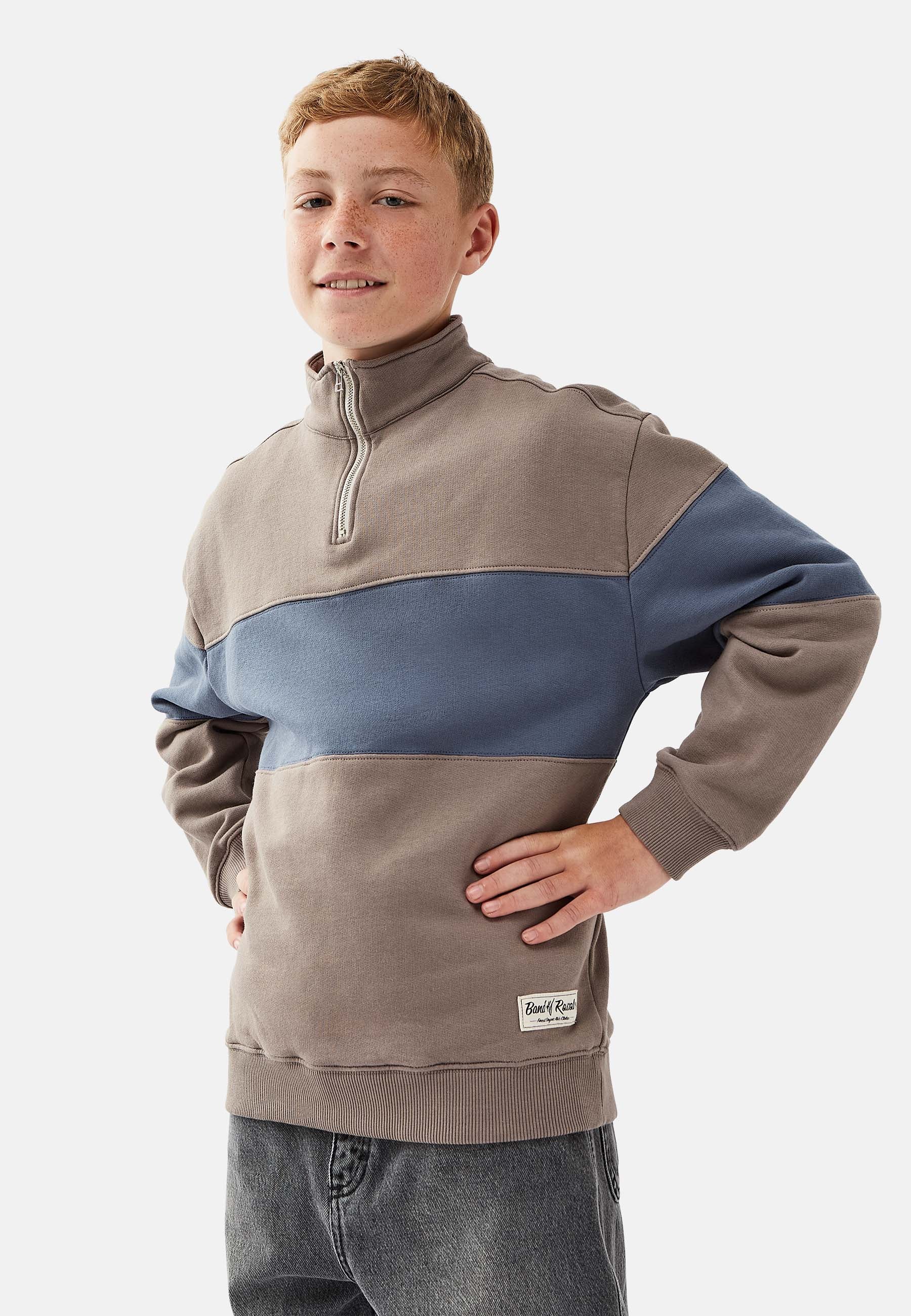 Quarter Zip Sweat