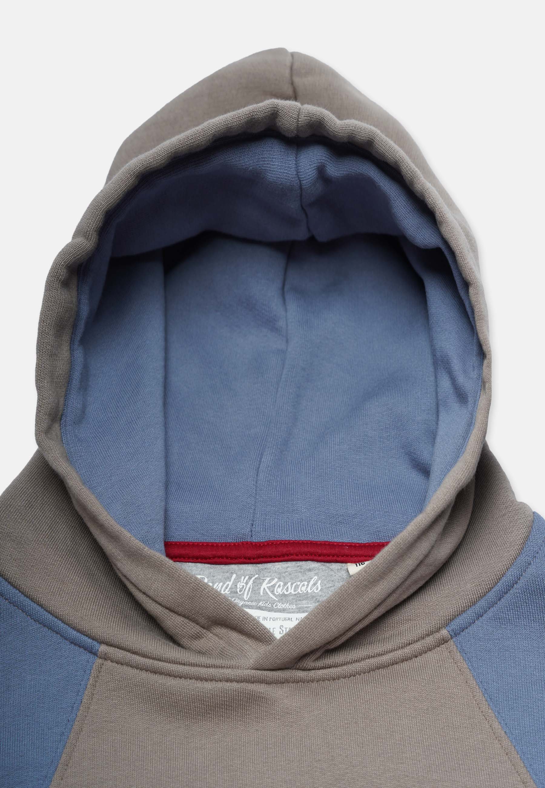 Spear Hooded
