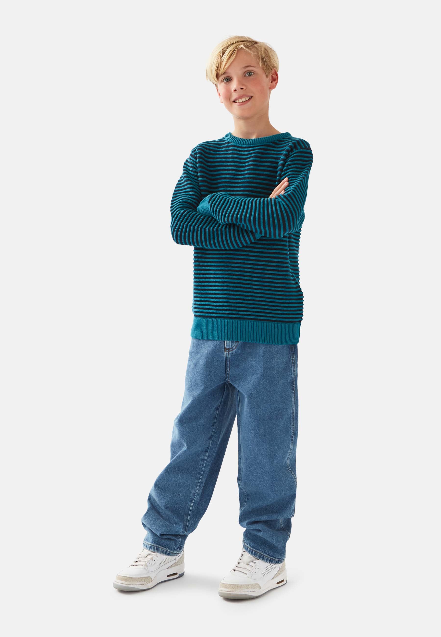 3D Stripe Pullover